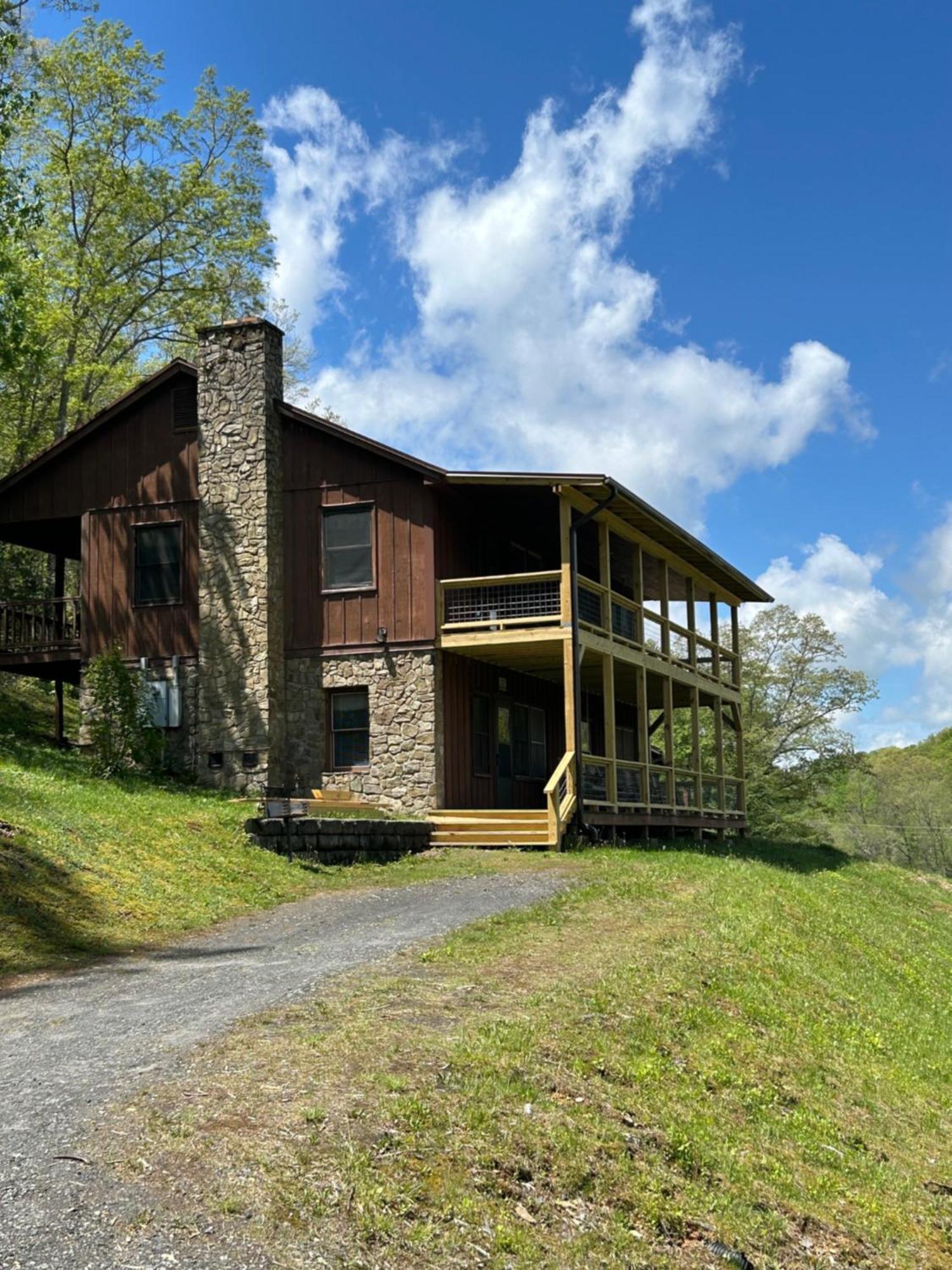 Villa Springmaid Mountain Spruce Pine Exterior foto
