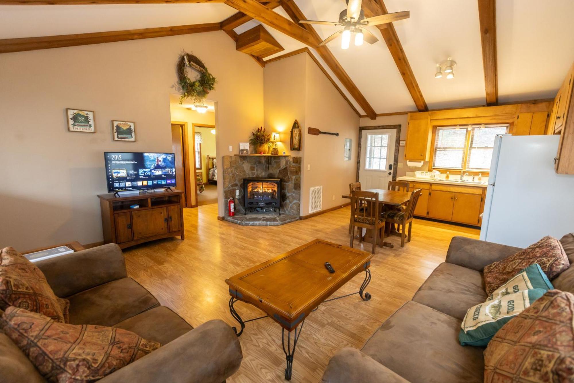 Villa Springmaid Mountain Spruce Pine Exterior foto